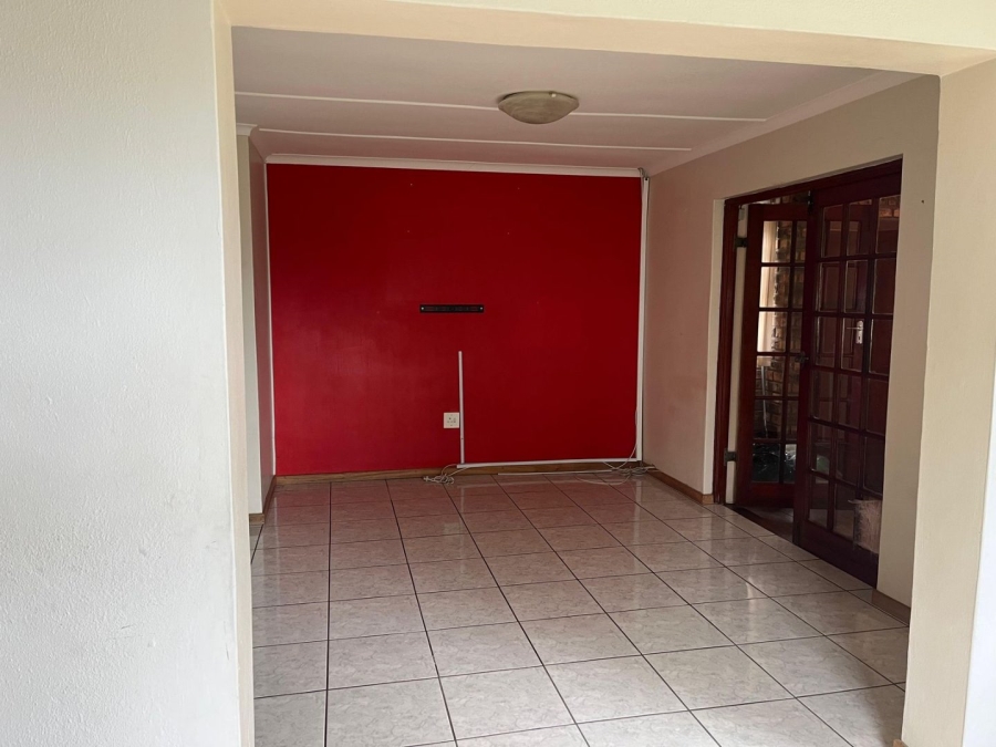 3 Bedroom Property for Sale in Amalinda Eastern Cape